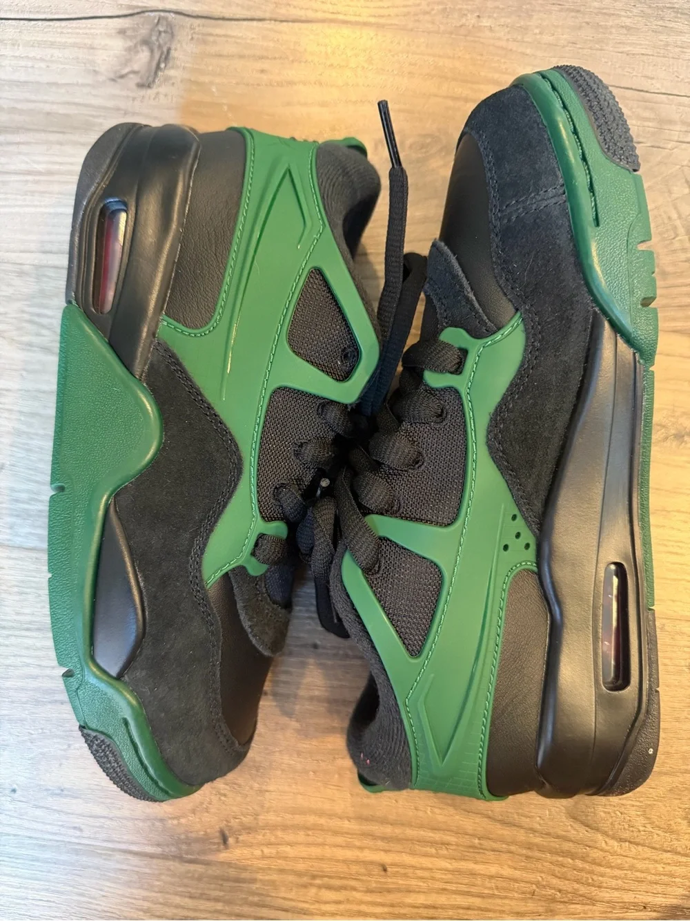 NWOT Kids Air Jordan 4 RM (size 4Y)
